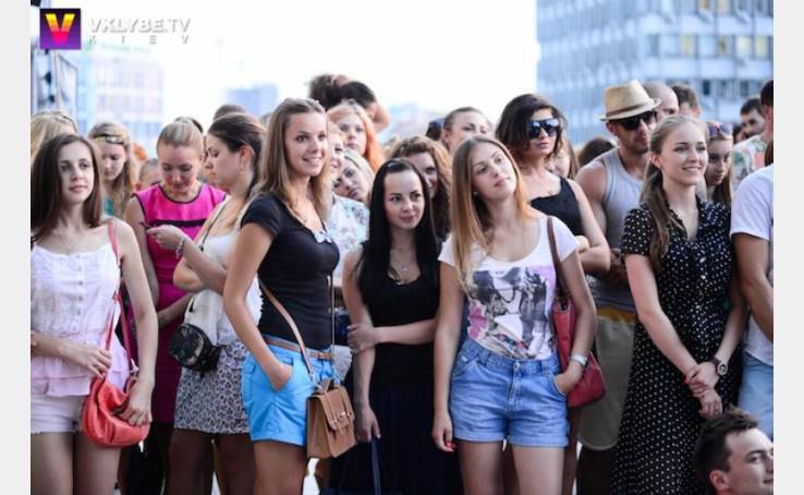 #НаКавуЗПростоРадіо, Коля Серга image-4