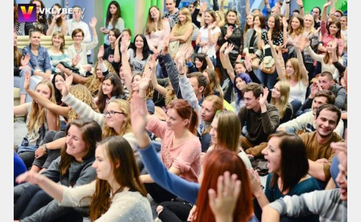 #НаКавуЗПростоРадіо, Bahroma image-2