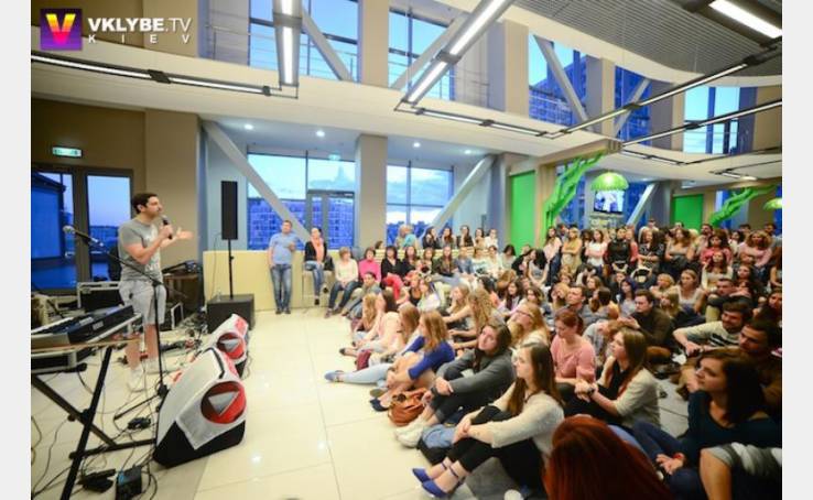 #НаКавуЗПростоРадіо, Bahroma image-9