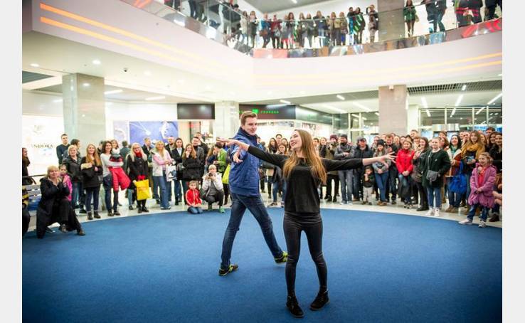 День блондинок у ТРЦ «Гулівер» image-3