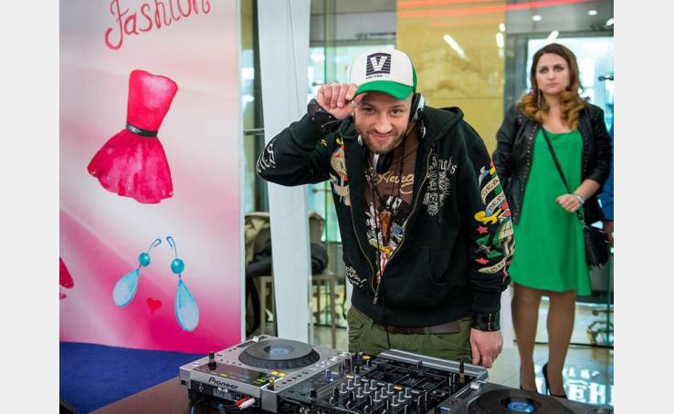 День блондинок у ТРЦ «Гулівер» image-15