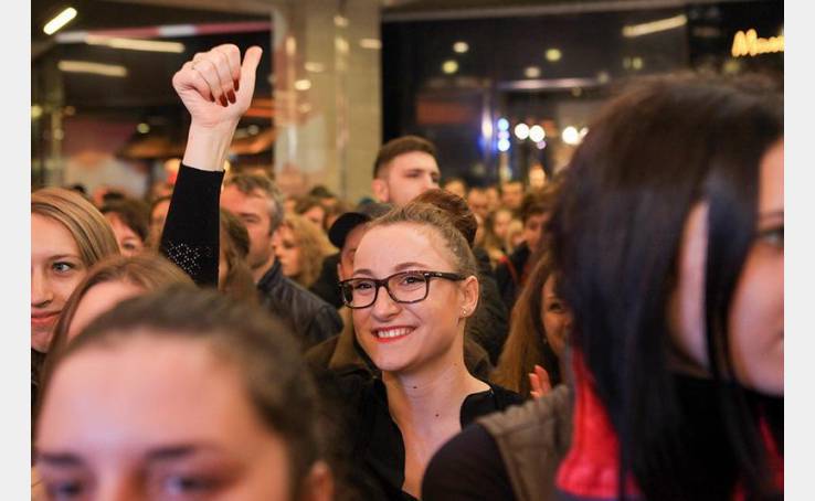 Find yourself on holiday image-0