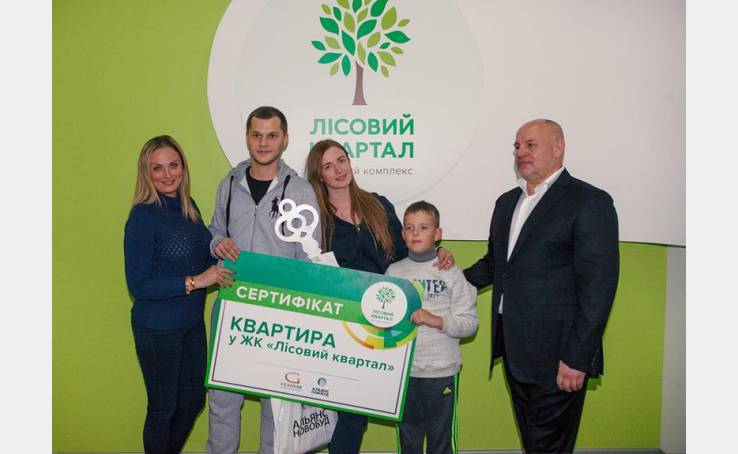 Find yourself on holiday image-14