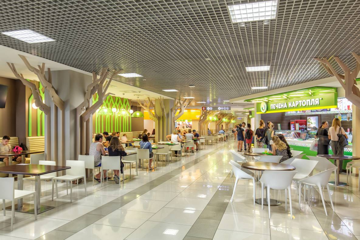 ТРЦ Gulliver височить у небі image-10