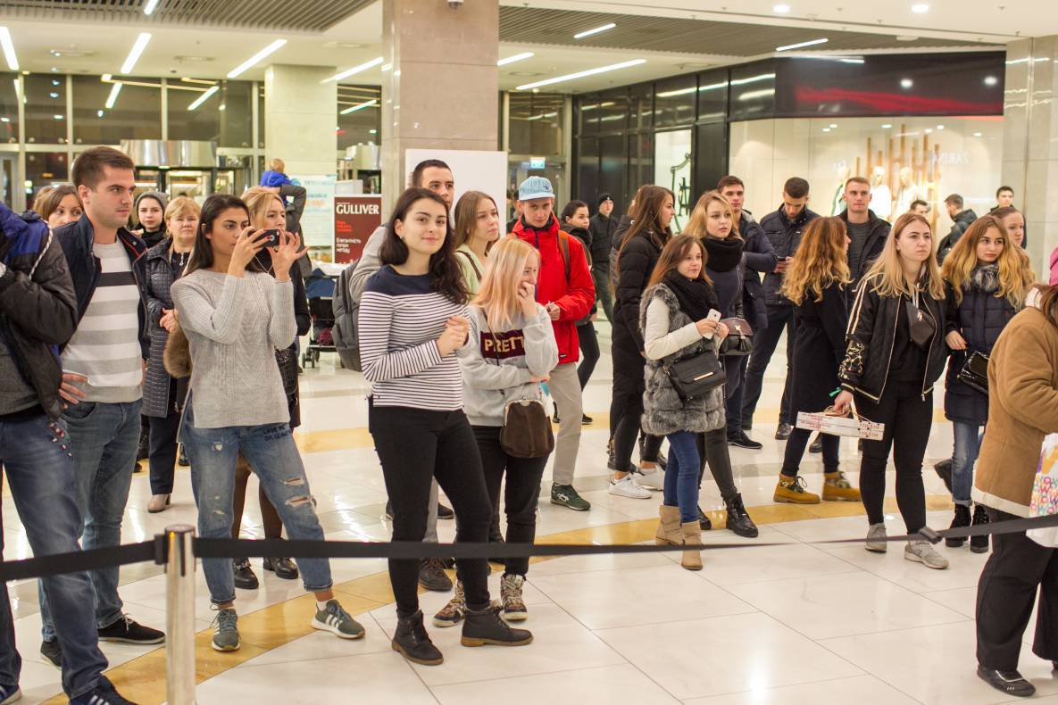 Группа Dilemma в ТРЦ Gulliver image-12