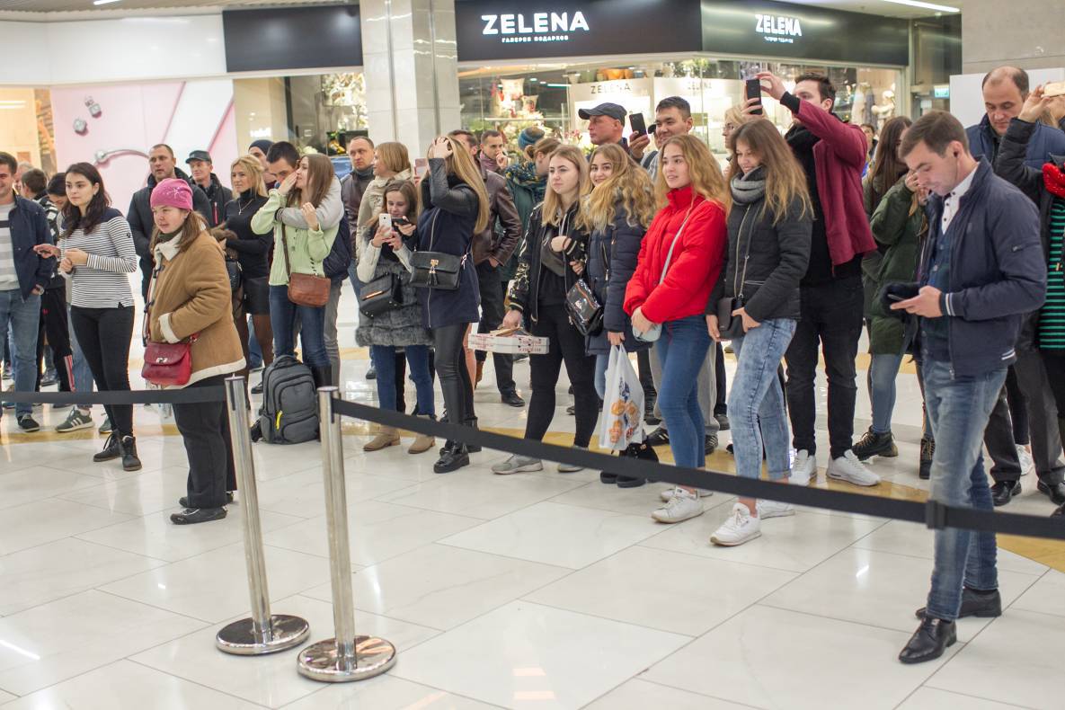 Группа Dilemma в ТРЦ Gulliver image-16