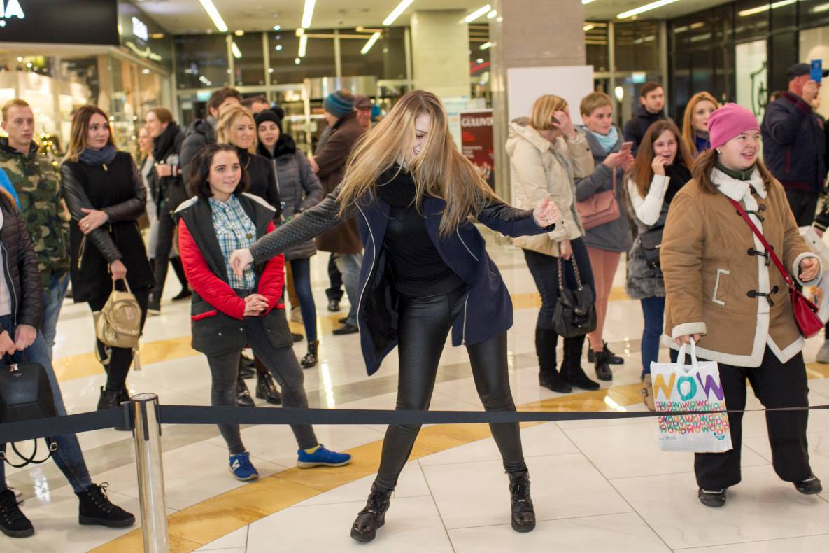 Группа Dilemma в ТРЦ Gulliver image-37