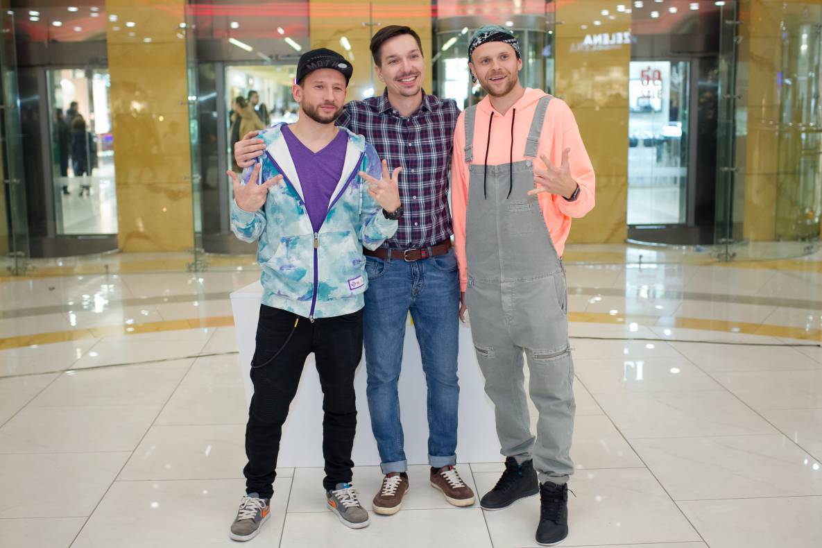 Группа Dilemma в ТРЦ Gulliver image-82