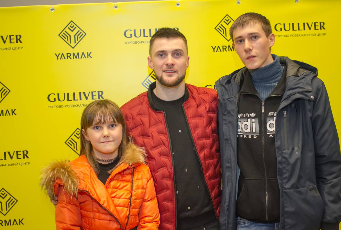 Yarmak in Gulliver image-88