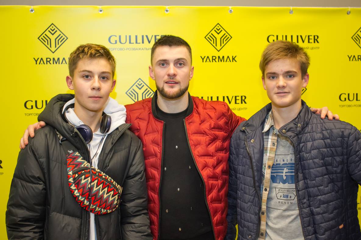 Yarmak in Gulliver image-90