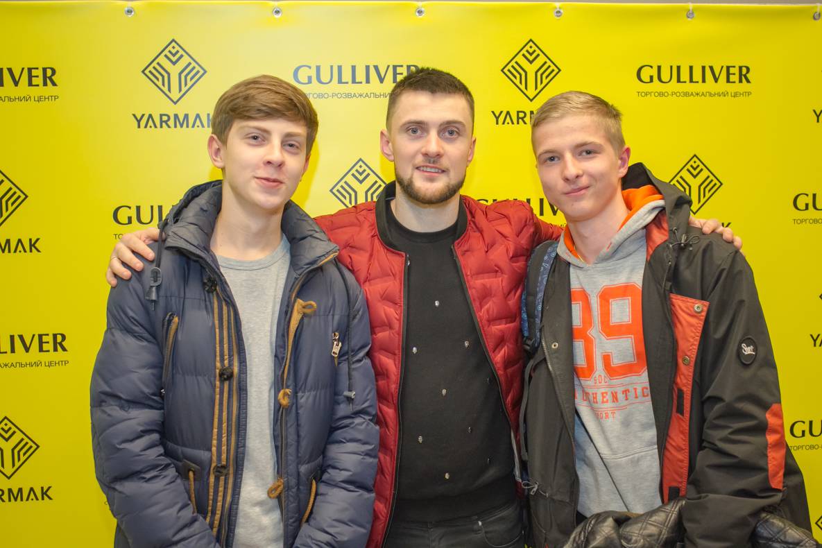 Yarmak in Gulliver image-96