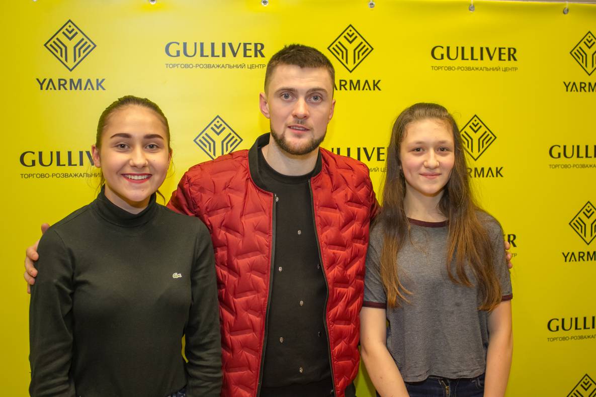 Yarmak in Gulliver image-105