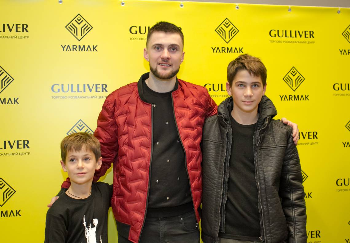 Yarmak in Gulliver image-127