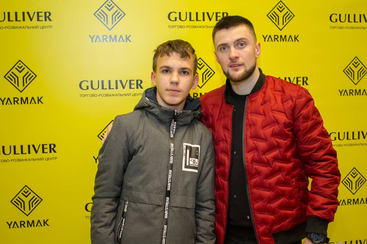 Yarmak in Gulliver image-135