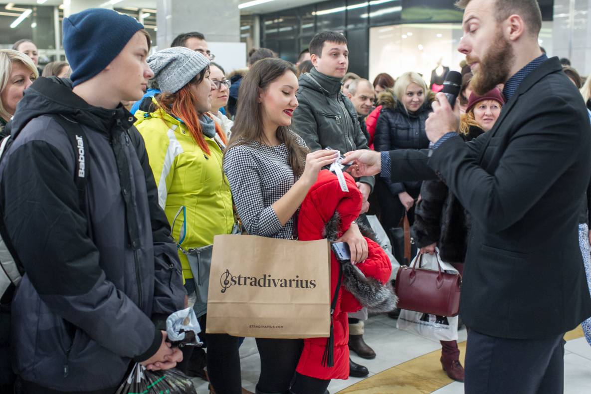 Black Friday - 2017 image-3