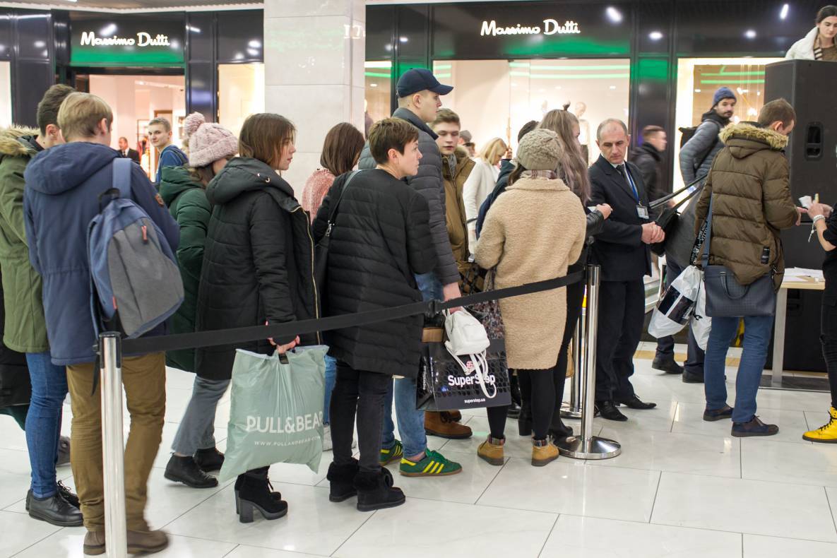 Black Friday - 2017 image-42