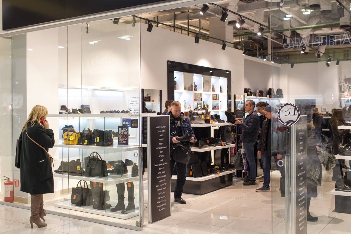 Black Friday - 2017 image-64