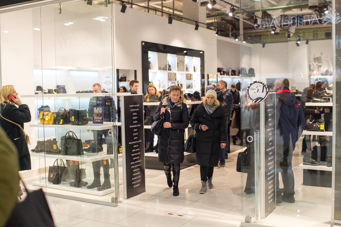 Black Friday - 2017 image-65