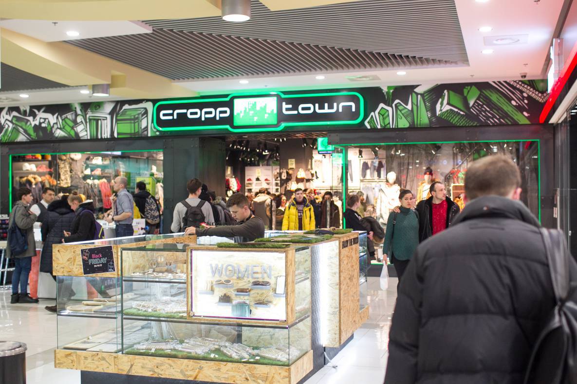 Black Friday - 2017 image-79