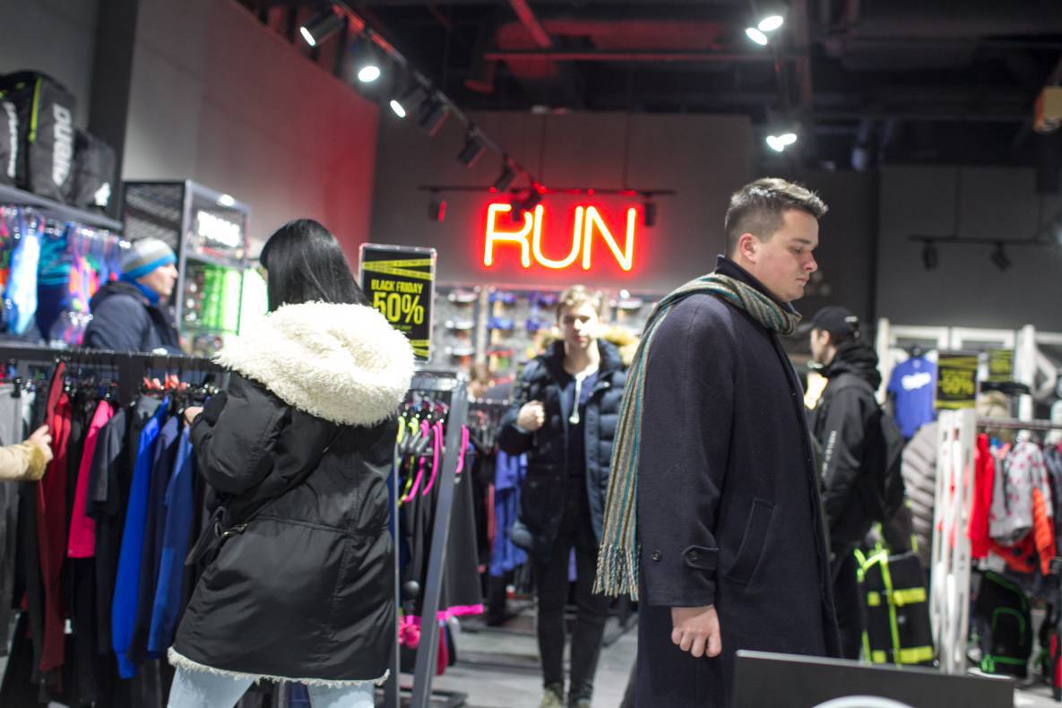 Black Friday - 2017 image-87