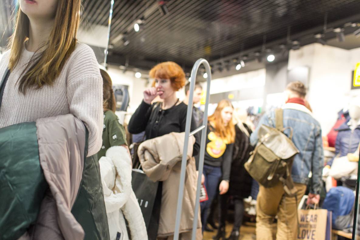 Black Friday - 2017 image-88