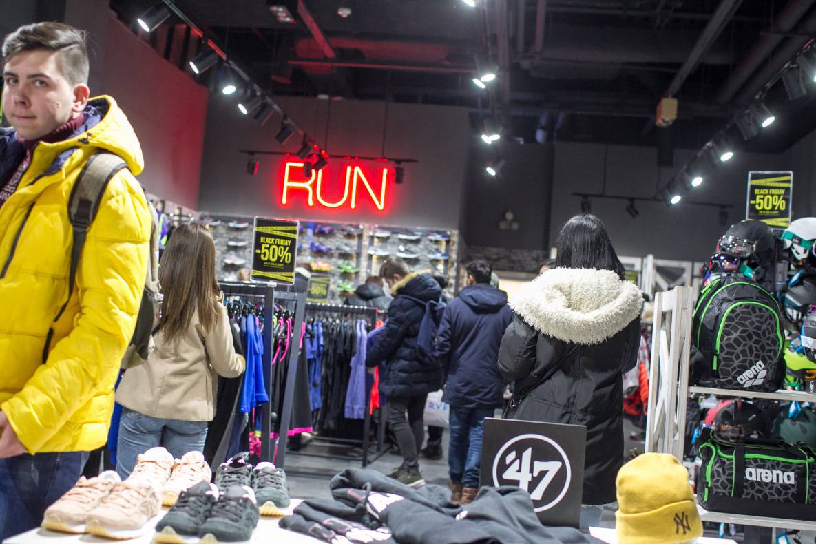 Black Friday - 2017 image-97