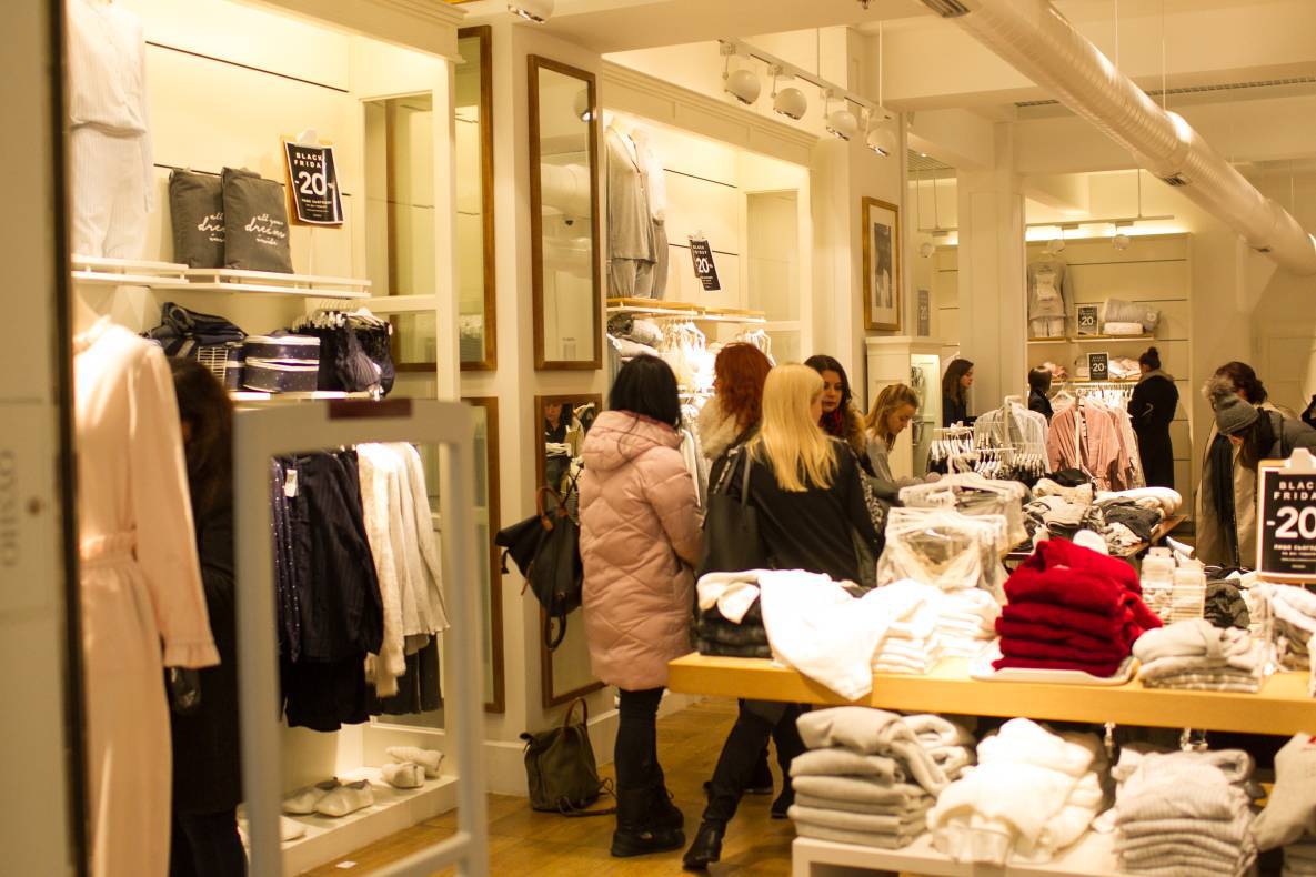 Black Friday - 2017 image-140