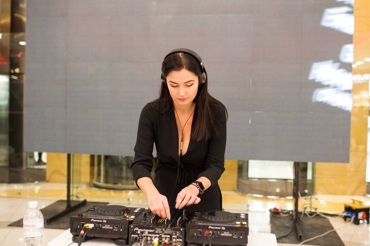 Black Friday - 2017 image-156