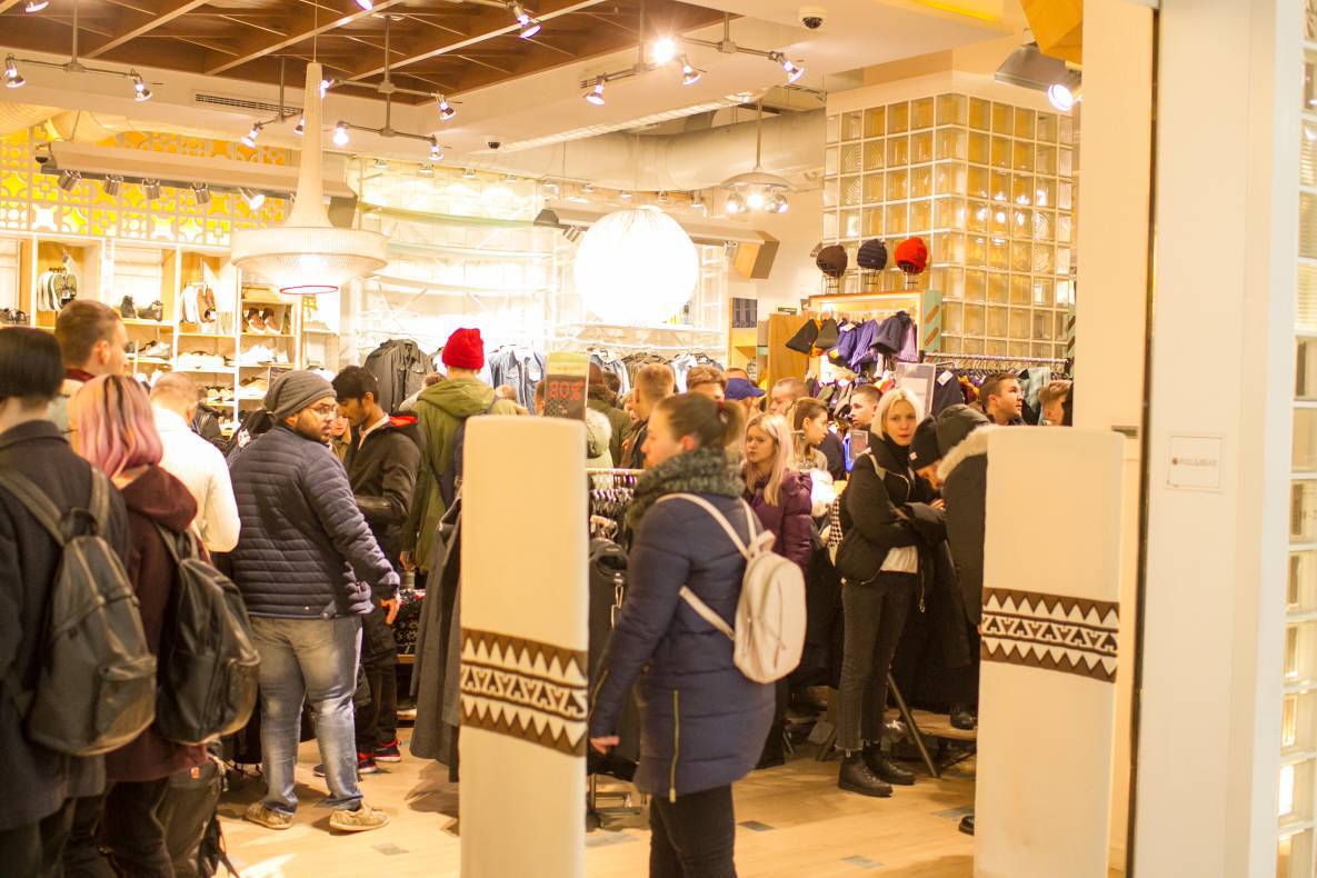 Black Friday - 2017 image-170