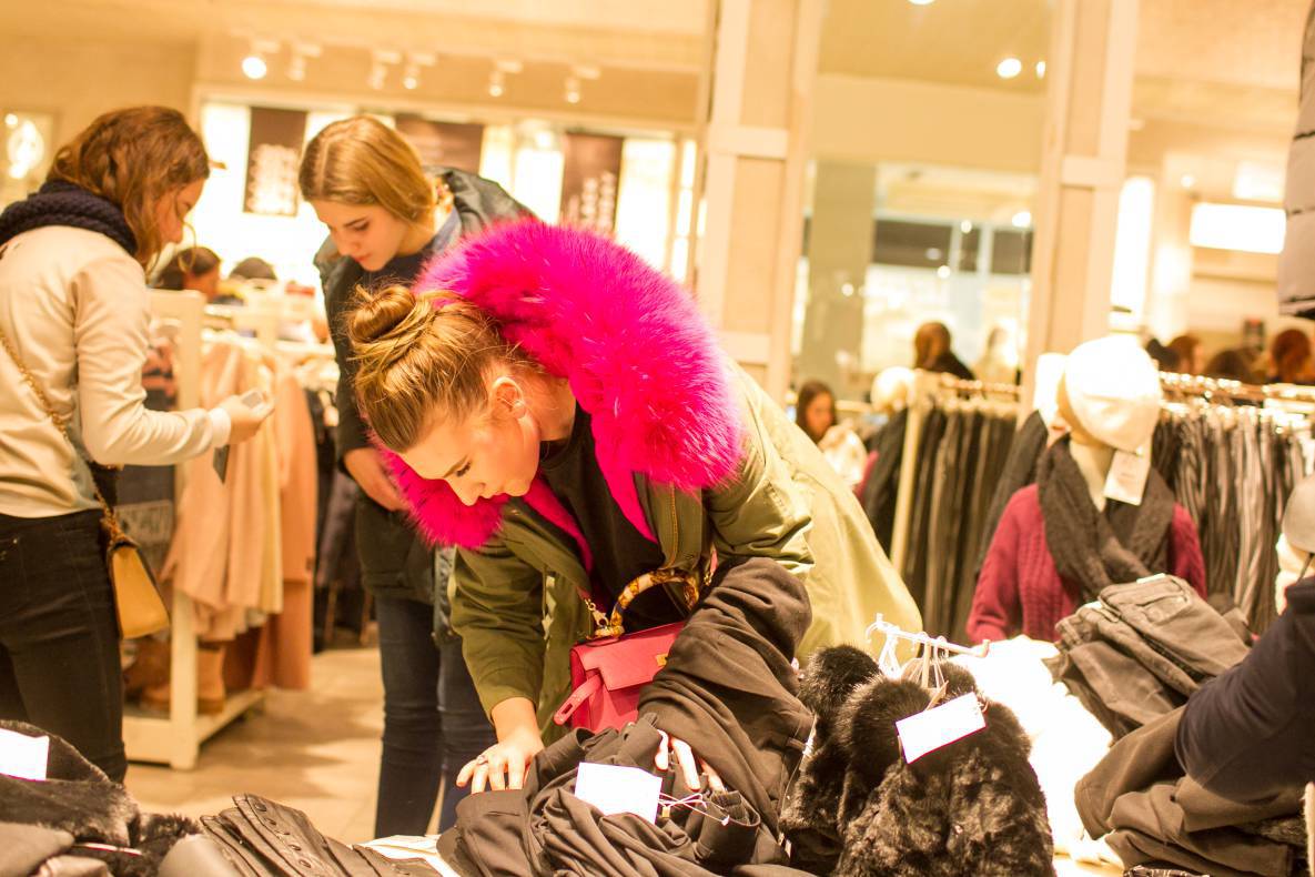 Black Friday - 2017 image-185