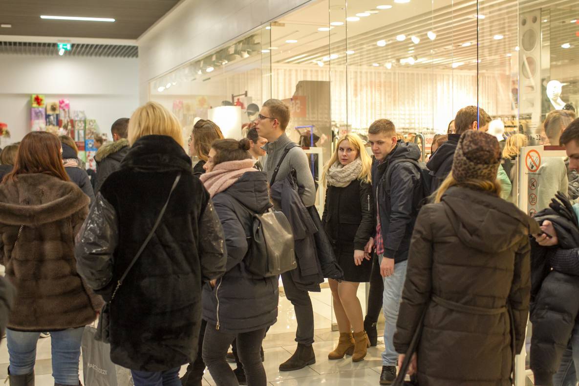 Black Friday - 2017 image-200