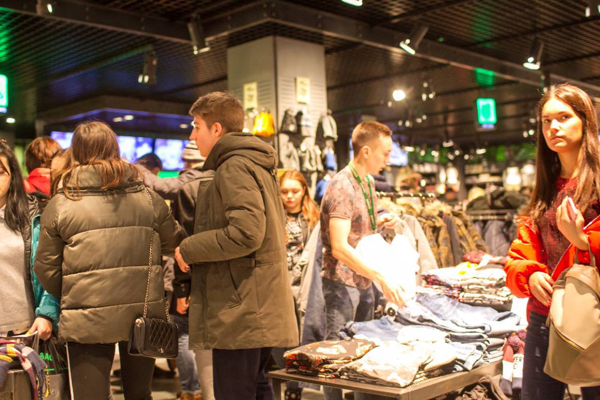 Black Friday - 2017 image-215