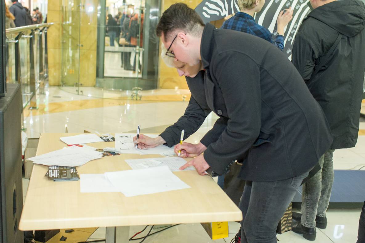 Black Friday - 2017 image-239