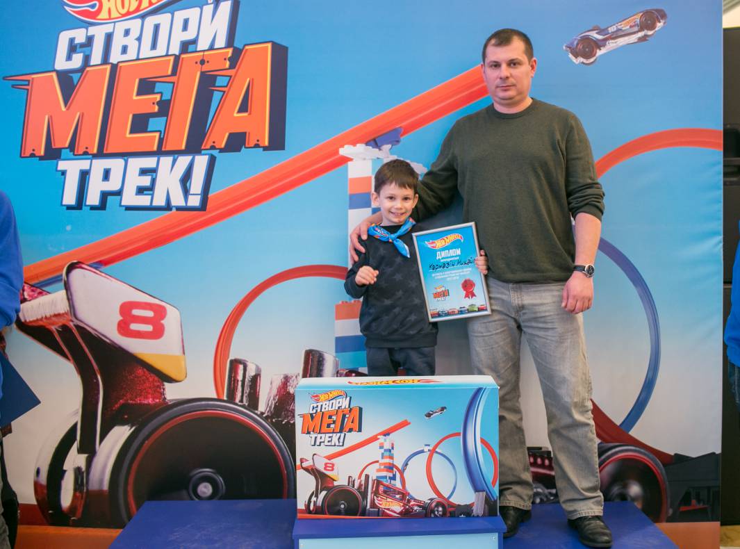 FIRST IN THE HISTORY OF THE RACK HOT WHEELS image-12