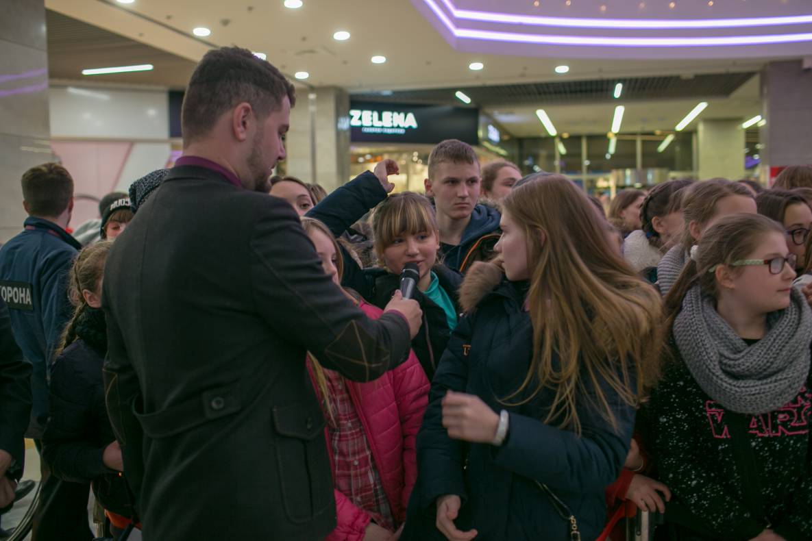 АВТОГРАФ СЕССИЯ И LIVE ВЫСТУПЛЕНИЕ МОЛОДЕЖНОЙ ГРУППЫ DSIDE BAND image-134