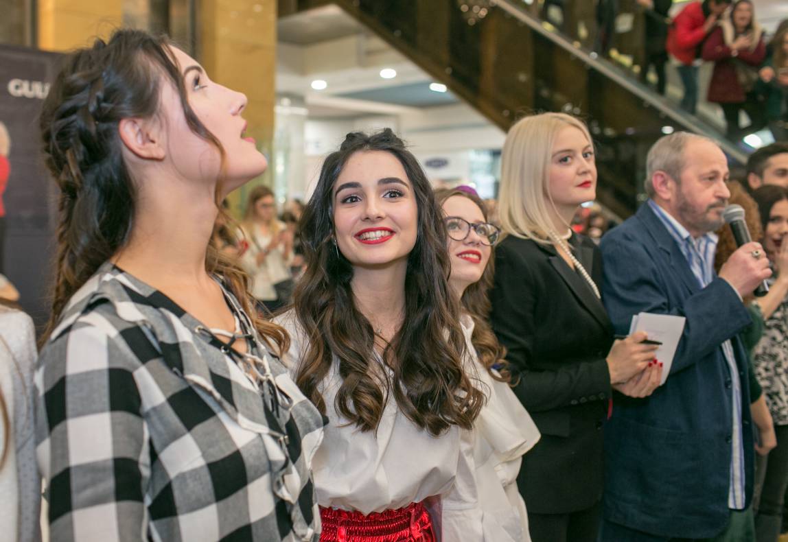 Фан-встреча с актерами самого популярного украинского сериала Школа image-34