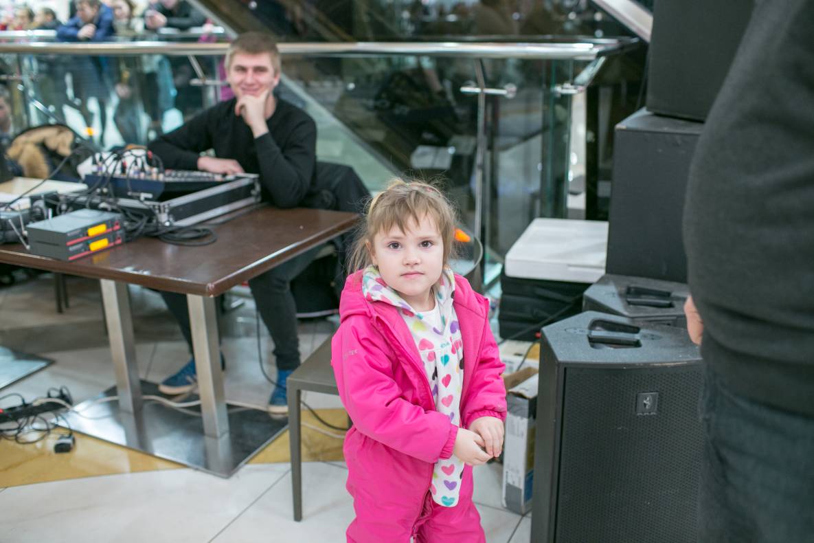 Фан-встреча с актерами самого популярного украинского сериала Школа image-44