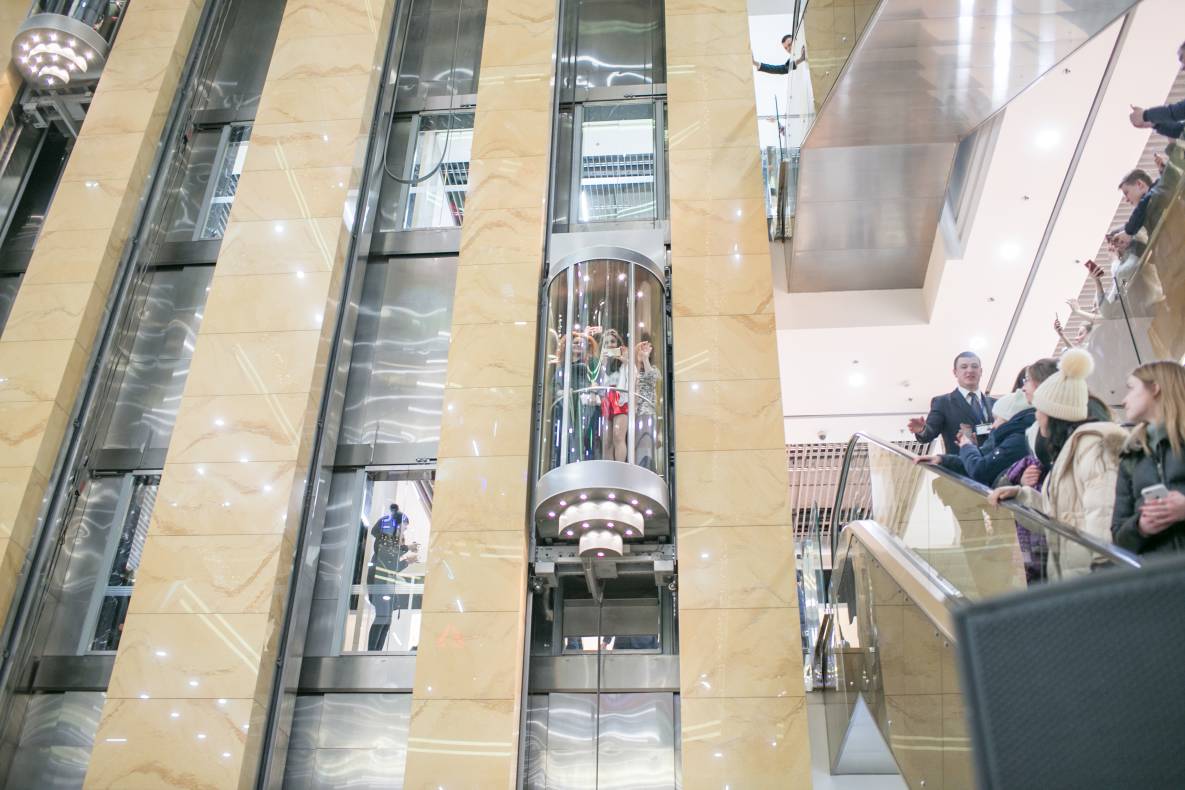 Фан-встреча с актерами самого популярного украинского сериала Школа image-48