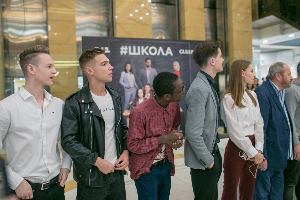 Фан-встреча с актерами самого популярного украинского сериала Школа image-64