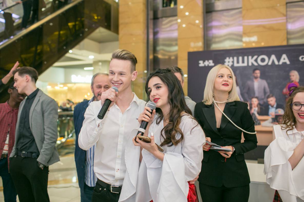 Фан-встреча с актерами самого популярного украинского сериала Школа image-99