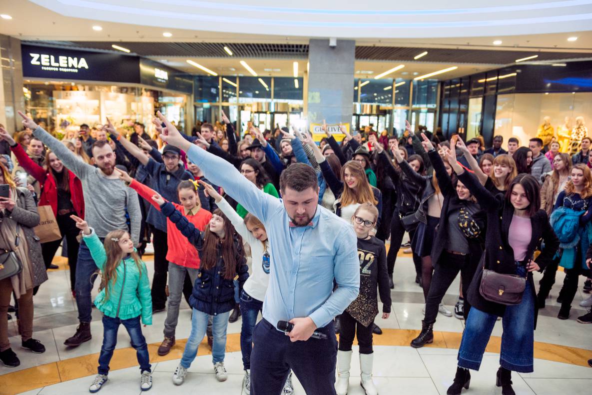1 апреля в ТРЦ Gulliver с Павлом Зибровым! image-89