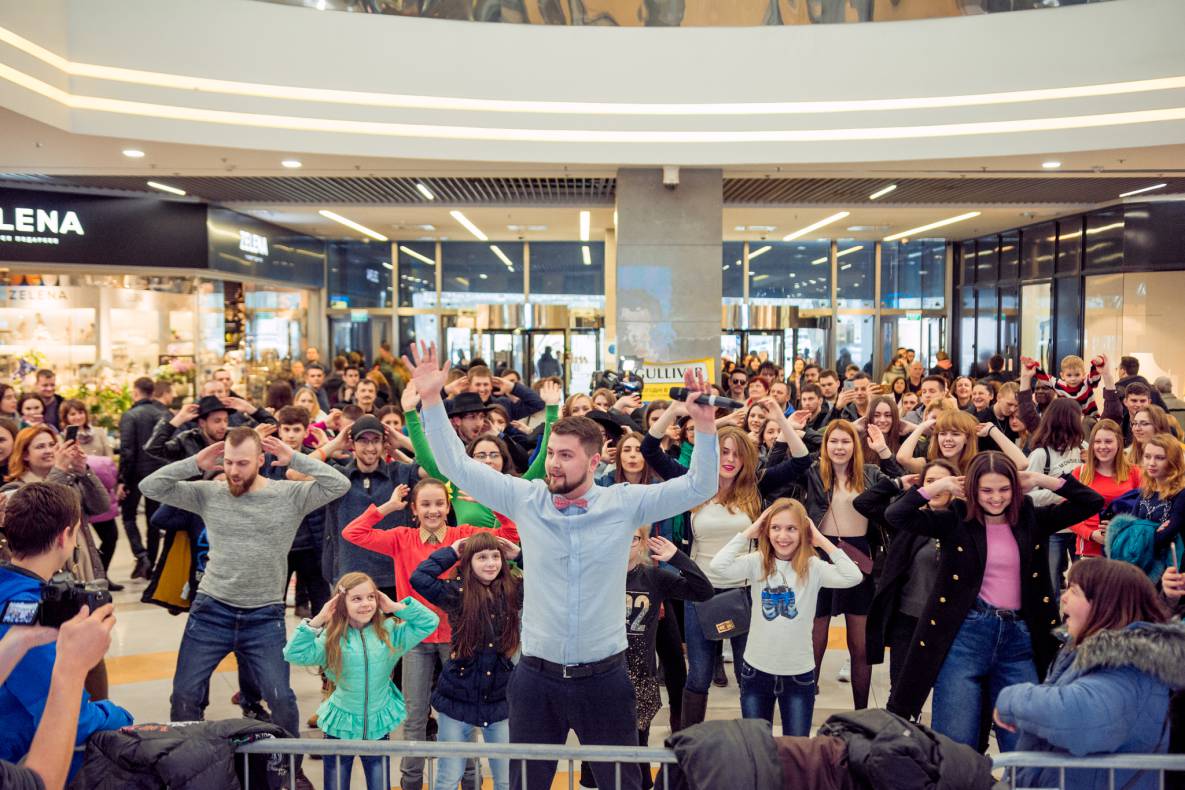 1 апреля в ТРЦ Gulliver с Павлом Зибровым! image-91