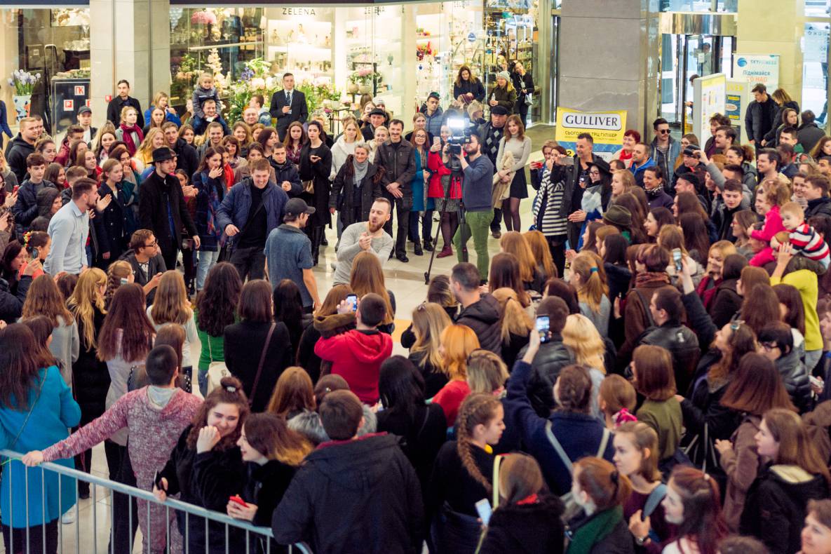 1 апреля в ТРЦ Gulliver с Павлом Зибровым! image-94