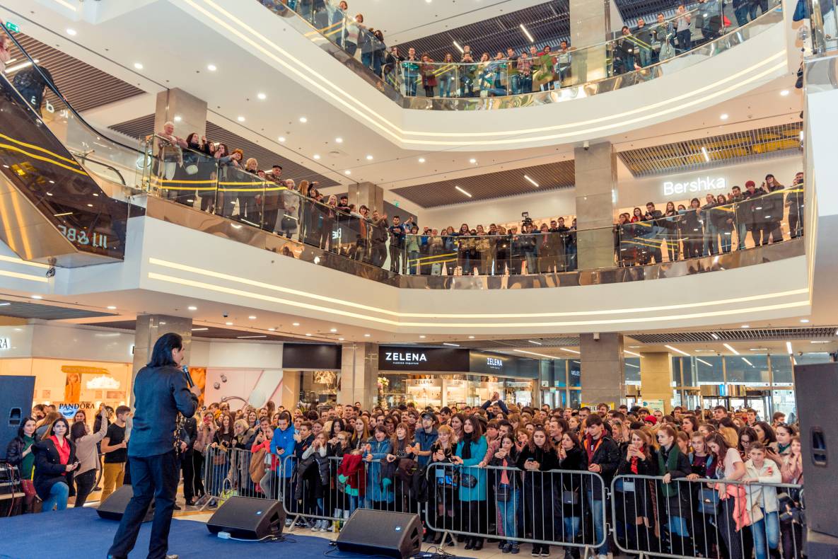 1 апреля в ТРЦ Gulliver с Павлом Зибровым! image-108