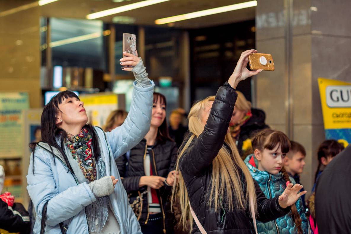 1 апреля в ТРЦ Gulliver с Павлом Зибровым! image-125