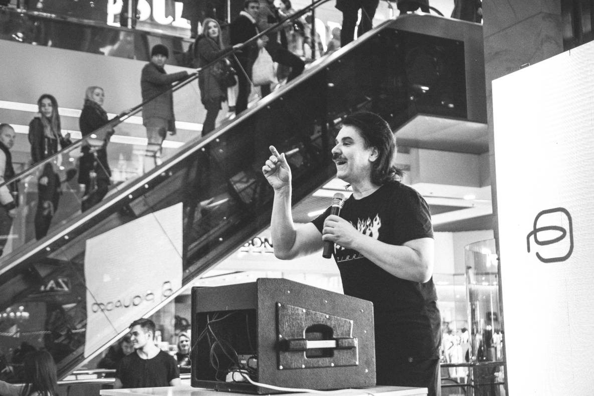 1 апреля в ТРЦ Gulliver с Павлом Зибровым! image-145