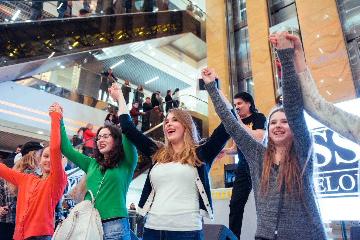 1 апреля в ТРЦ Gulliver с Павлом Зибровым! image-147