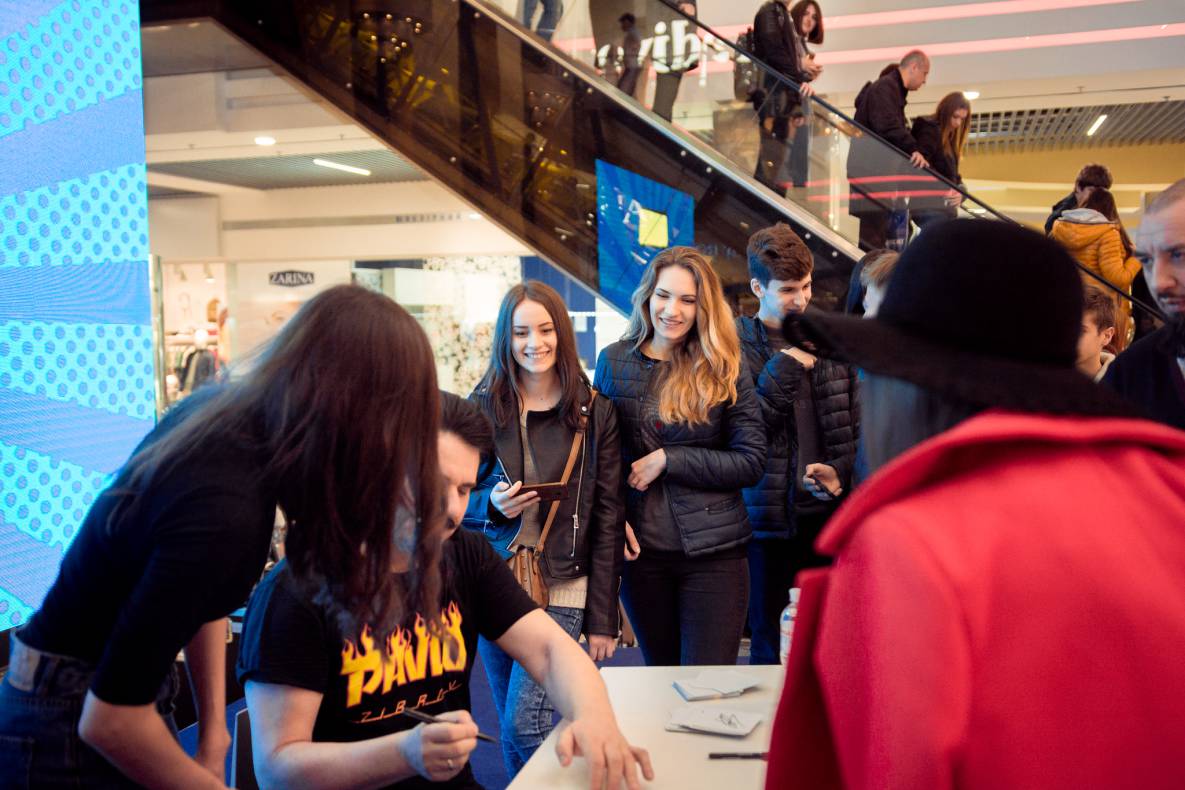 1 апреля в ТРЦ Gulliver с Павлом Зибровым! image-175