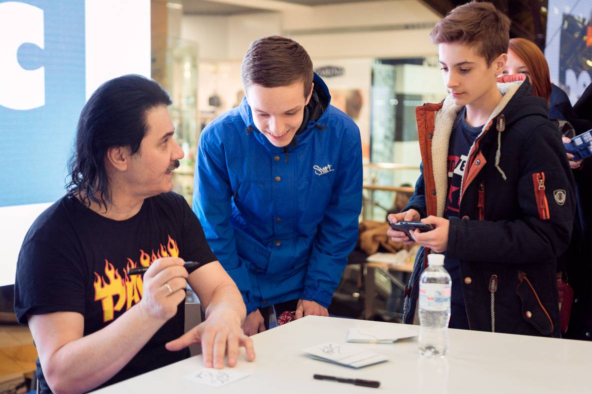 1 апреля в ТРЦ Gulliver с Павлом Зибровым! image-180