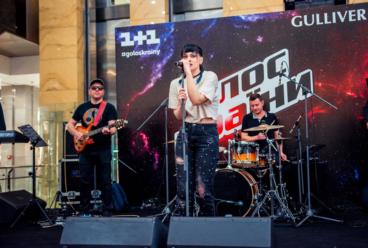 Участники шоу &quot;Голос&quot; в ТРЦ Гулливер! image-16